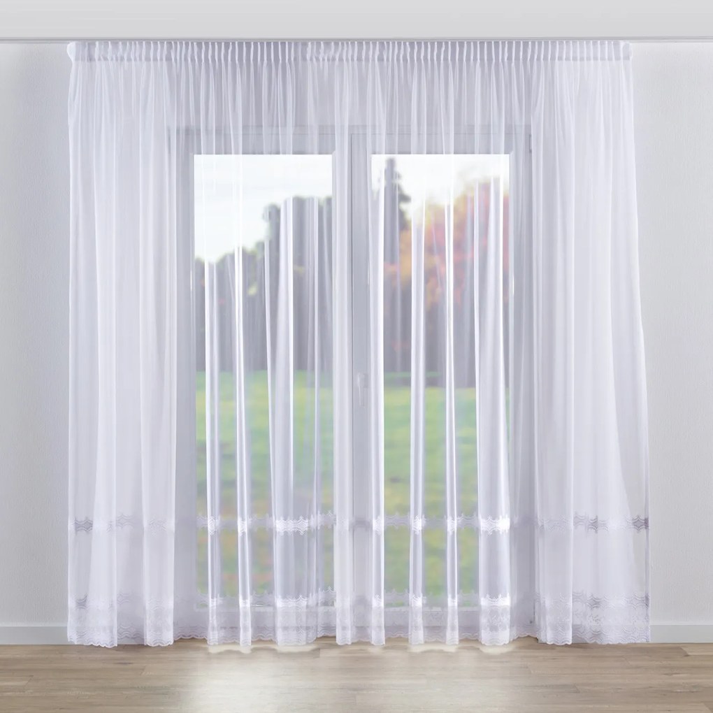 Draperie cu banda