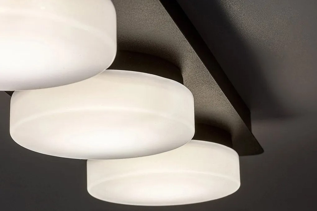 Plafoniera LED pentru baie design modern IP44 Attichus negru, alb