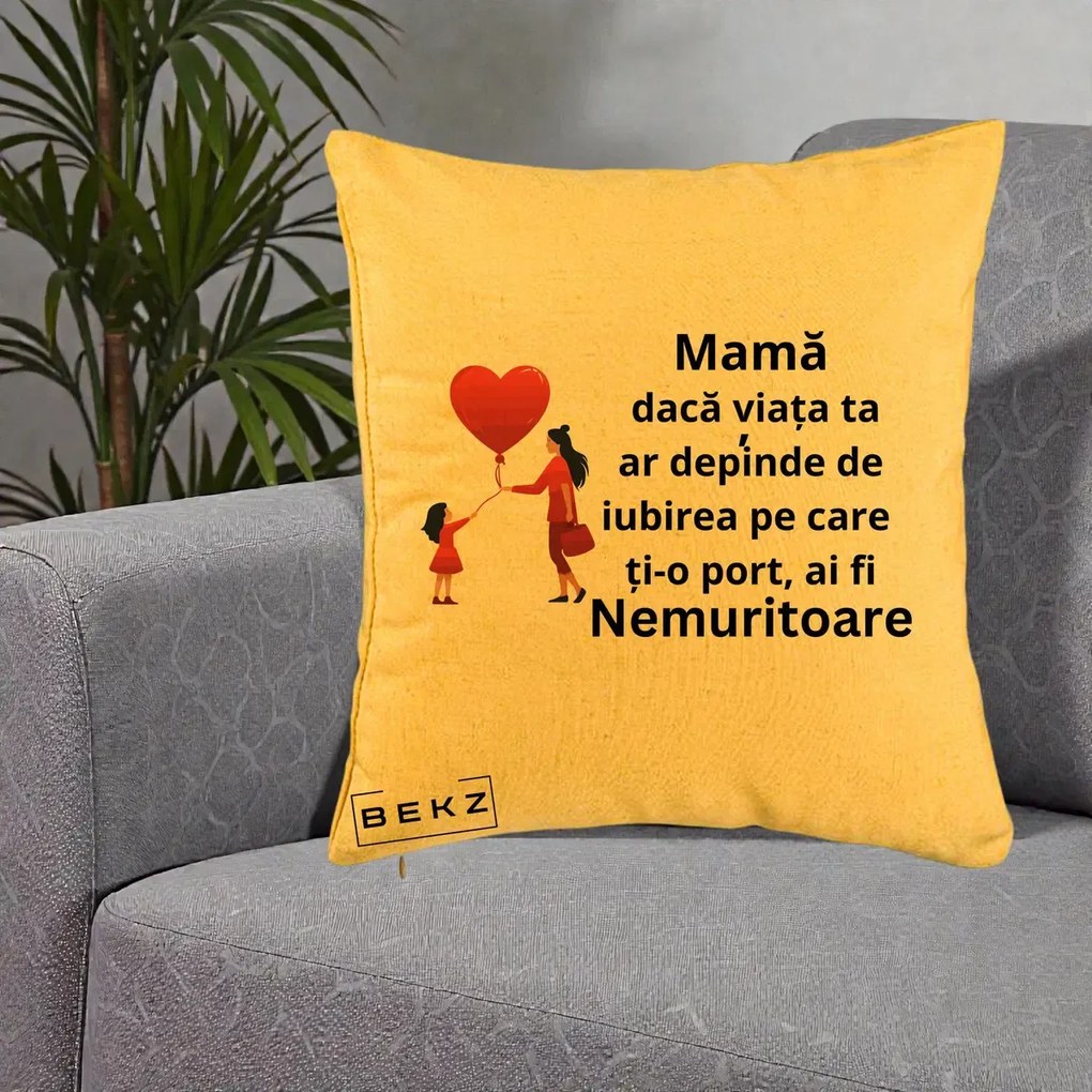 Cadou pentru Mama - Perna Personalizata Mama Nemuritoare cu Bebelus Kawaii, 40x40 cm, Galben, Husa Detasabila, Perna Inclusa, BEKZ®