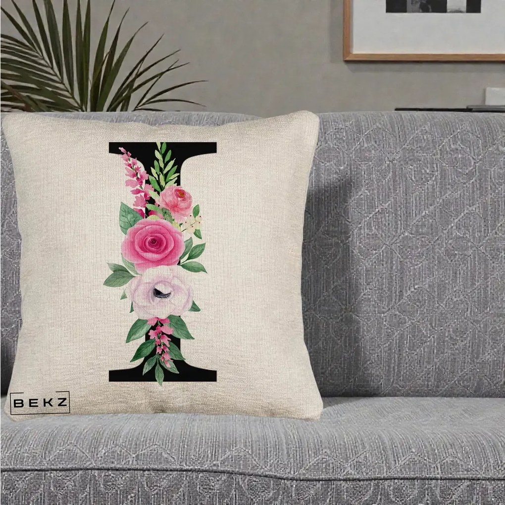 Cadou Personalizat - Perna Personalizata Monograma Florala Litera I, 40x40 cm, Bej Canapea, Husa Detasabila, Perna Inclusa, BEKZ®