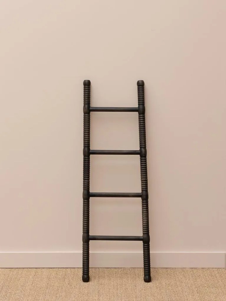 Scara decorativa din lemn de pin , 122 cm , "Etnik"