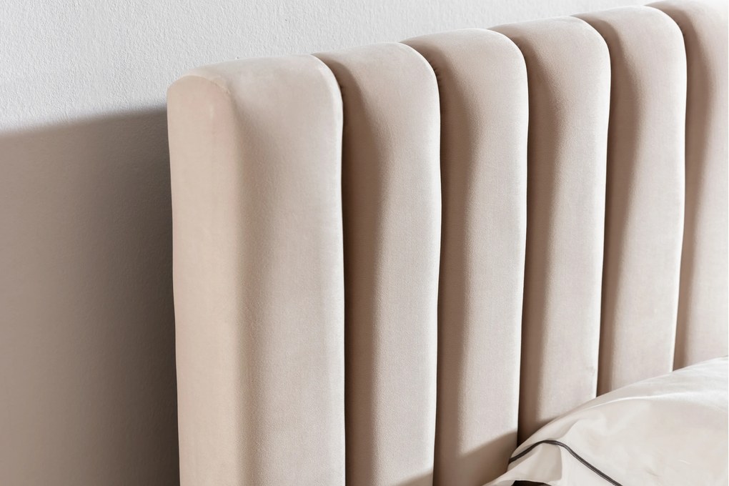 Pat matrimonial Nicole 140x200 cu ladă de depozitare - catifea bej Velluto 2