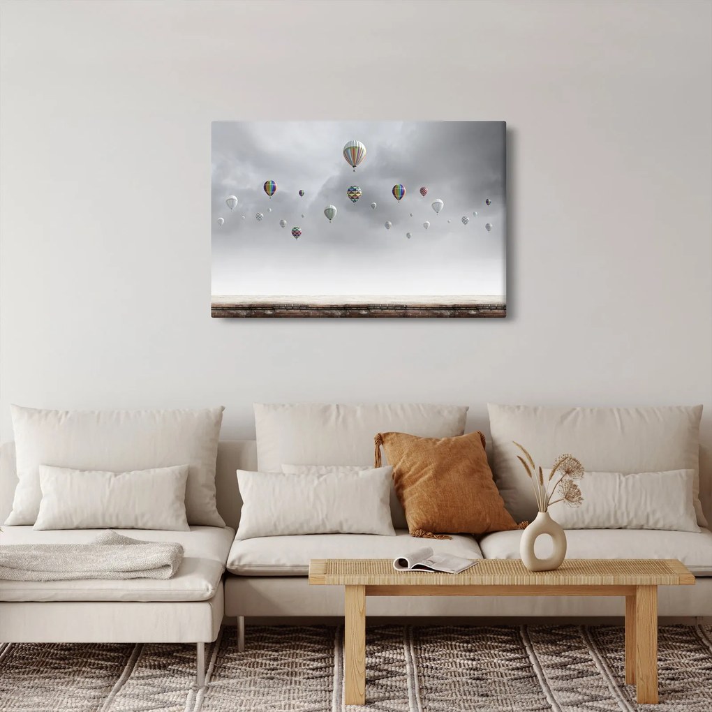 Tablou - Baloane pe perete de cărămidă (90x60 cm)
