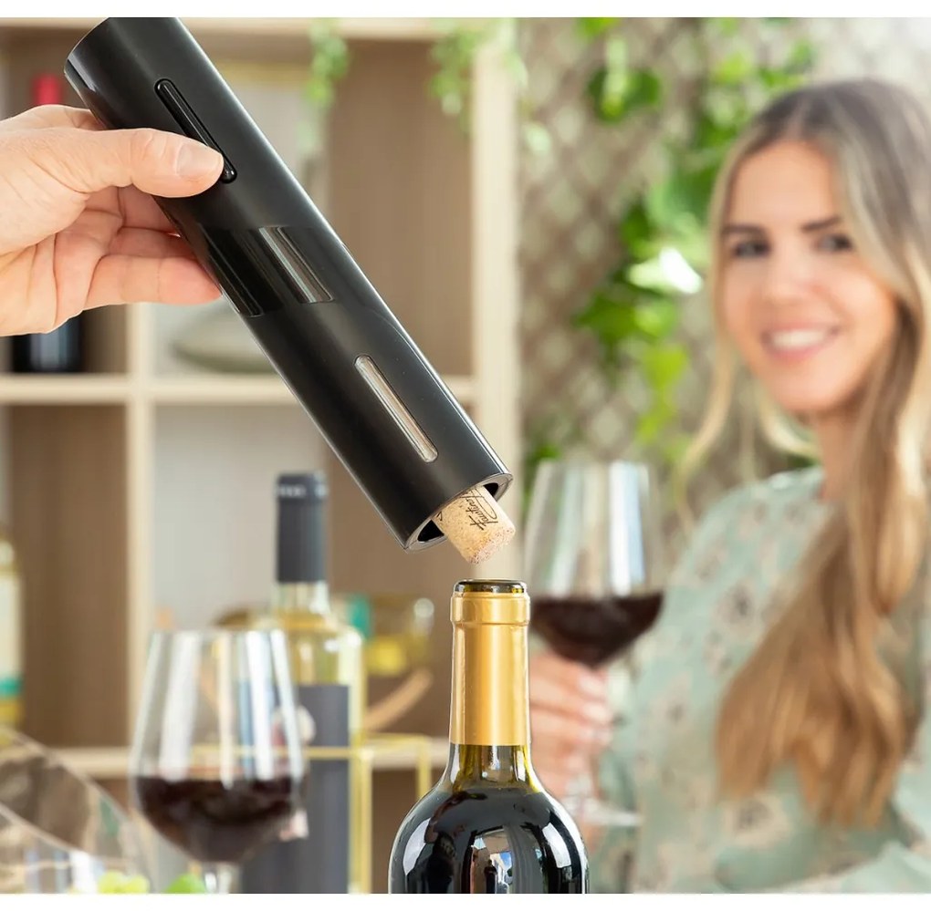 Tirbuson electric cu accesorii pentru vin