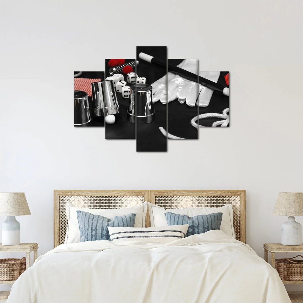 Tablou cu uneltele de magie (150x105 cm)