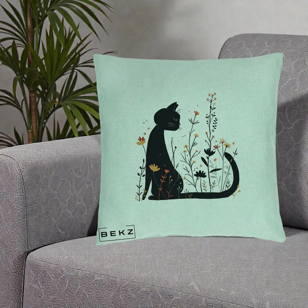 Perna Decorativa Pisica Neagra Flori Portocalii Silueta, 40x40 cm, Verde Menta, Husa Detasabila, Perna Inclusa, BEKZ®