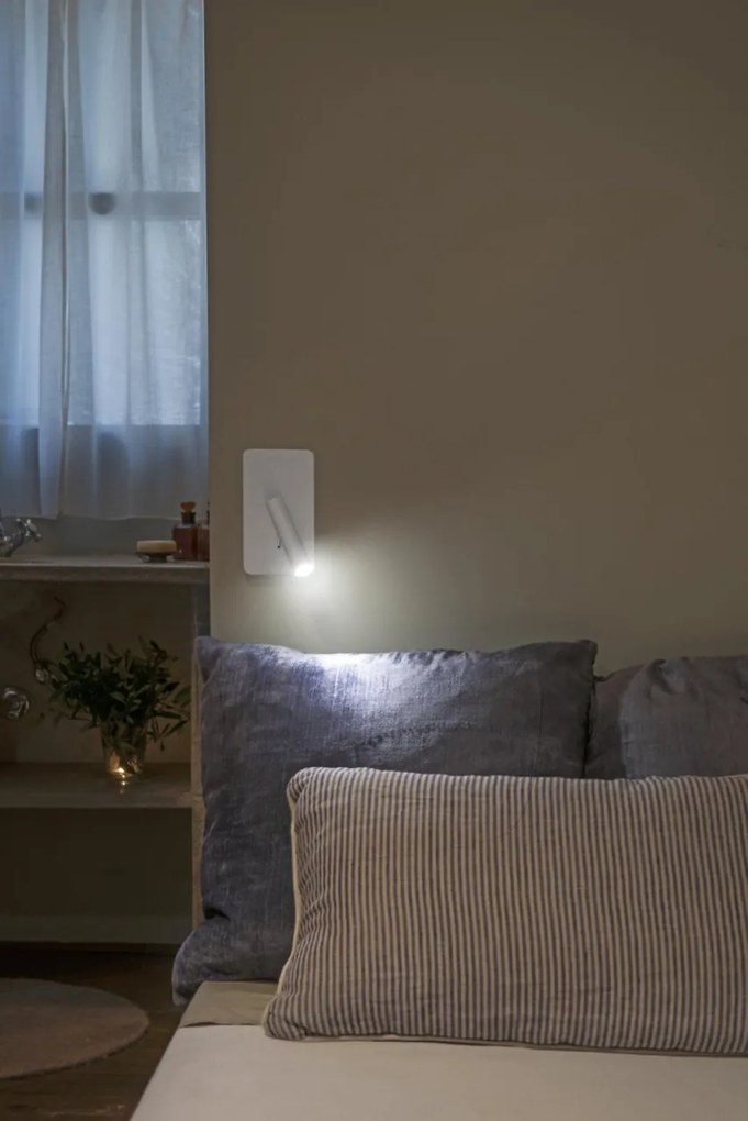 Aplica cu reader LED stil minimalist SUAU alba