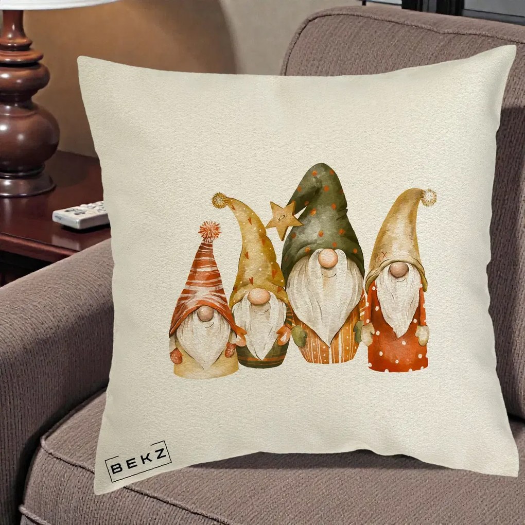 Perna Decorativa Gnomi de Craciun Patru, 40x40 cm, Ecru, Husa Detasabila, Perna Inclusa, BEKZ®
