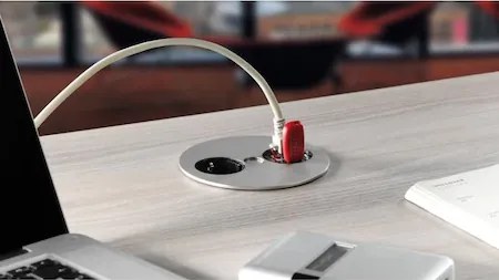 Priză încorporabilă în blat Twist Bachmann, 2 prize Schuko, oțel inoxidabil, D:115 mm Oțel inoxidabil, Metal/Plastic