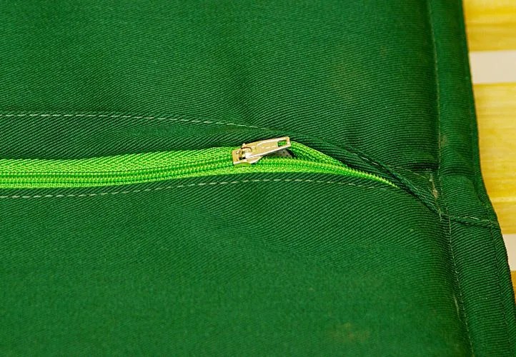 Perna pentru bancă de grădină cu trei locuri - verde