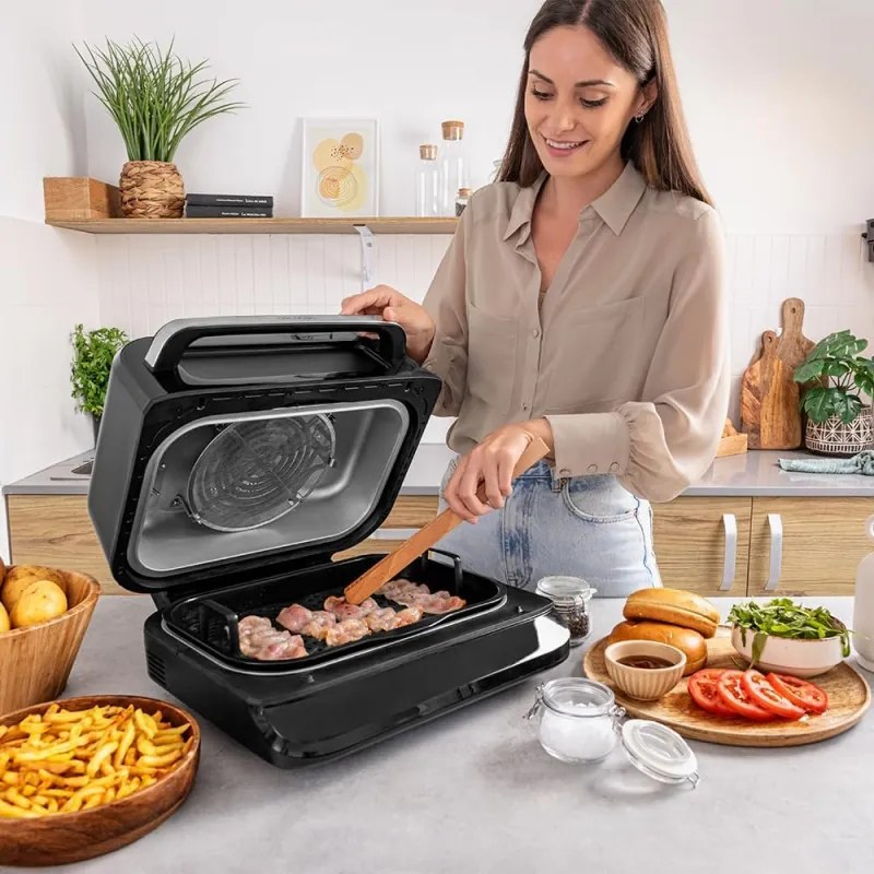 Resigilat: Friteuza Air Fryer & Grill 12in1 Oliver Voltz OV51015K, 1800W, 4 accesorii, Senzor inteligent, Timer, LED, Negru