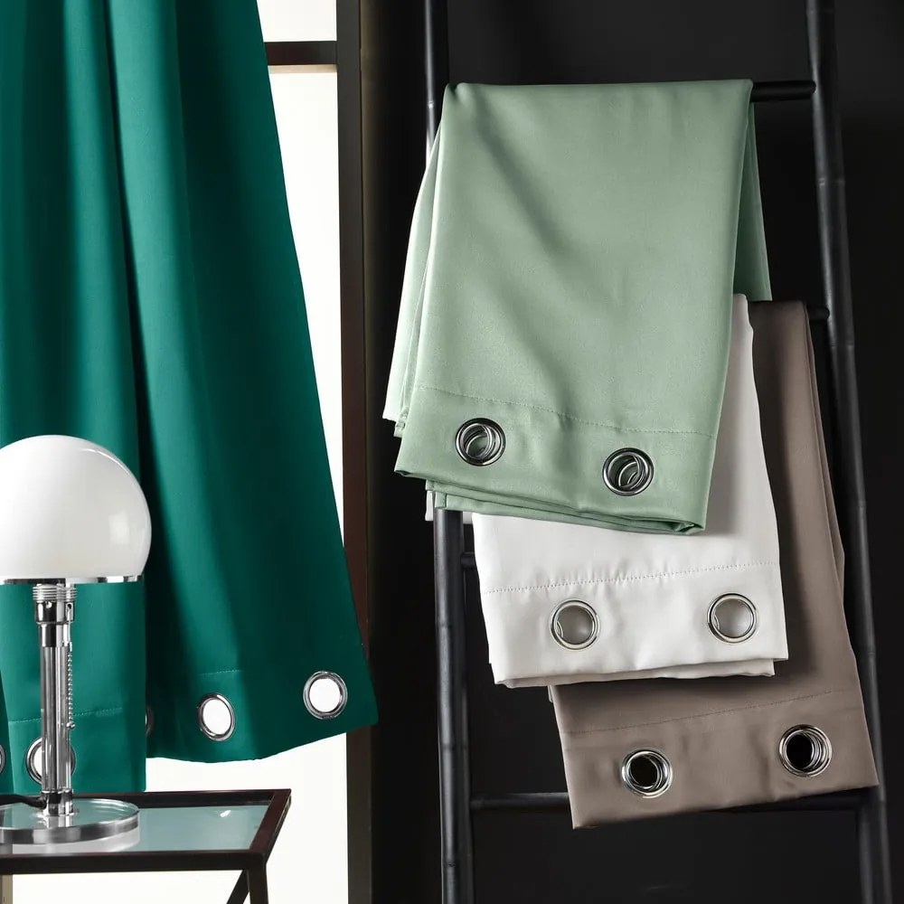 Draperie verde-închis blackout 135x180 cm Occult – douceur d'intérieur