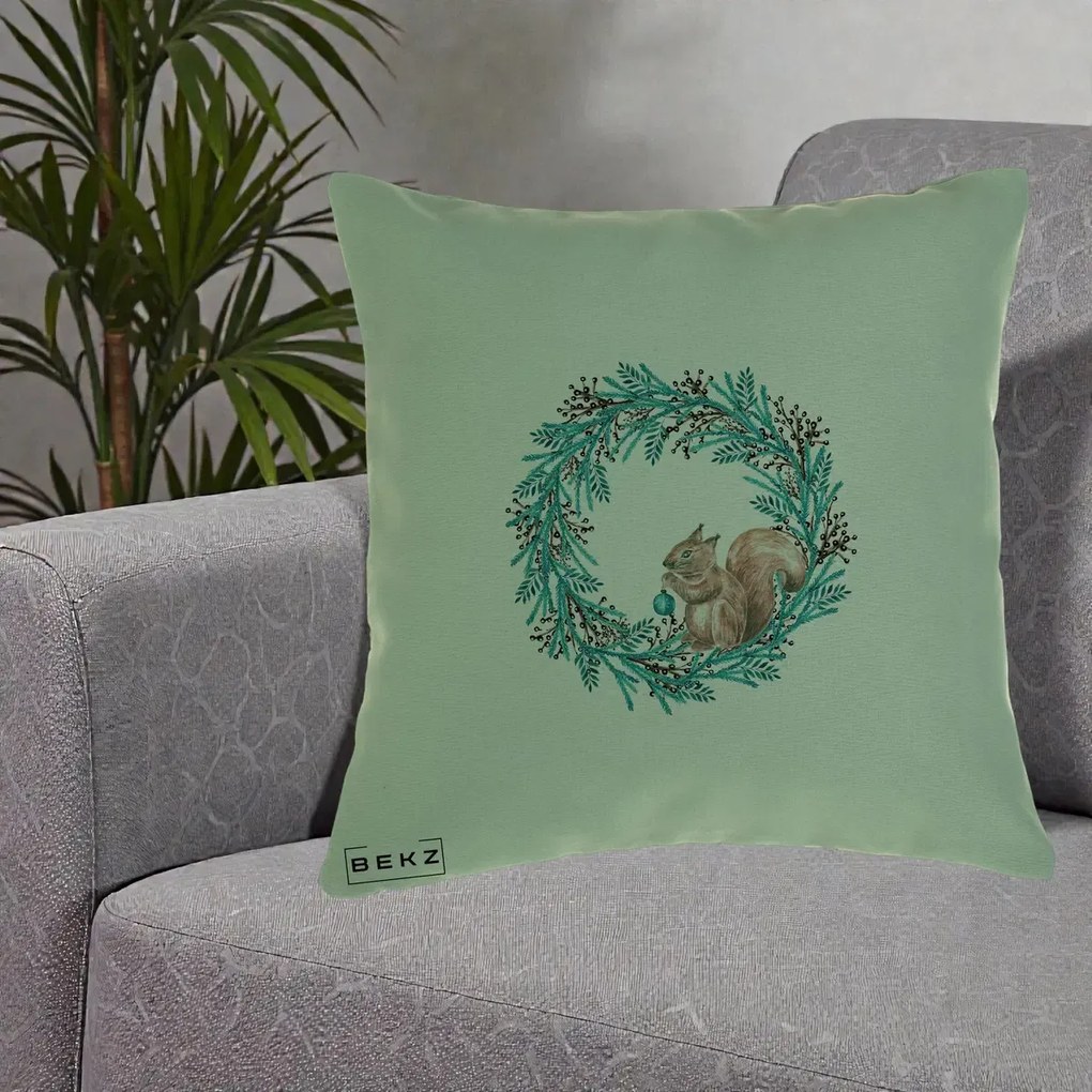 Perna Decorativa Coroana Turcoaz cu Veverita, 40x40 cm, Verde, Husa Detasabila, Perna Inclusa, BEKZ®