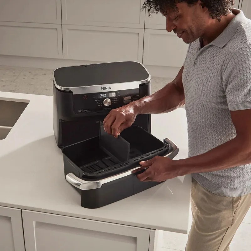 Friteuza dubla cu aer cald Ninja AF500EU, 10.4 L, 7 programe, Timer, Zone independente, Negru/Inox