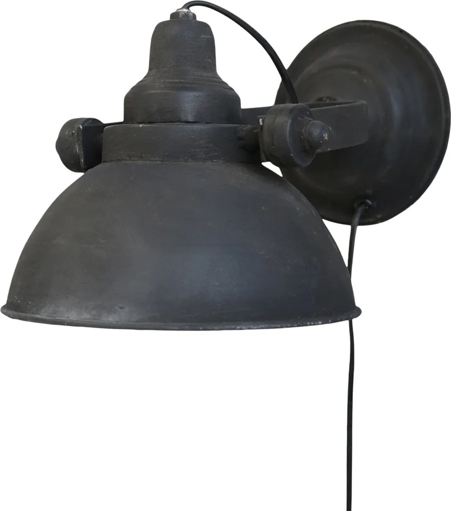 Aplica neagra de perete, Factory
