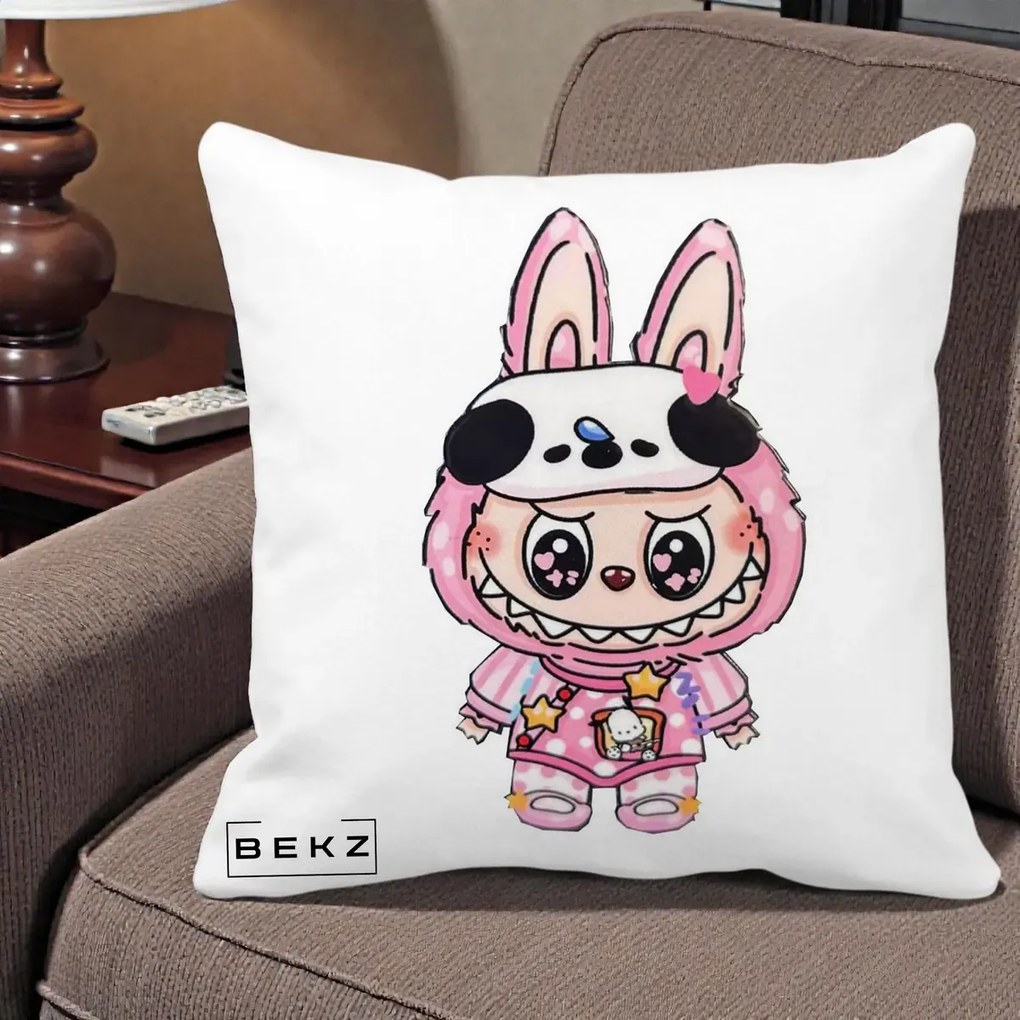 Perna Personalizata Labubu Panda-Bunny Roz, 40x40 cm, Alba Mata, Husa Detasabila, Perna Inclusa, BEKZ®