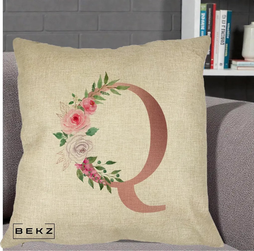 Cadou Personalizat - Perna Personalizata Monograma Rose Gold Litera Q, 40x40 cm, Crem, Husa Detasabila, Perna Inclusa, BEKZ®