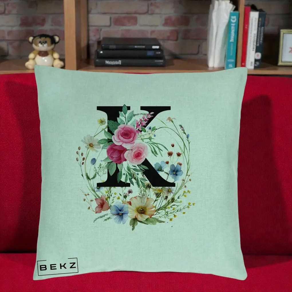 Cadou Personalizat - Perna Personalizata Monogram Litera K cu Flori Acuarela, 40x40 cm, Verde Menta, Husa Detasabila, Perna Inclusa, BEKZ®