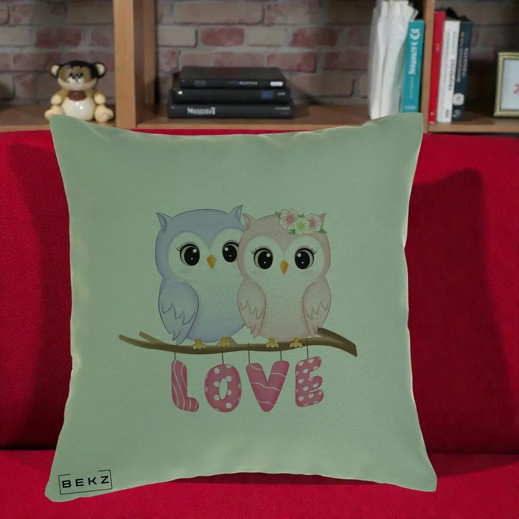 Perna Decorativa Love Bufnite Indragostite pe Crenguta Roz si Mov, 40x40 cm, Verde, Husa Detasabila, Perna Inclusa, BEKZ®