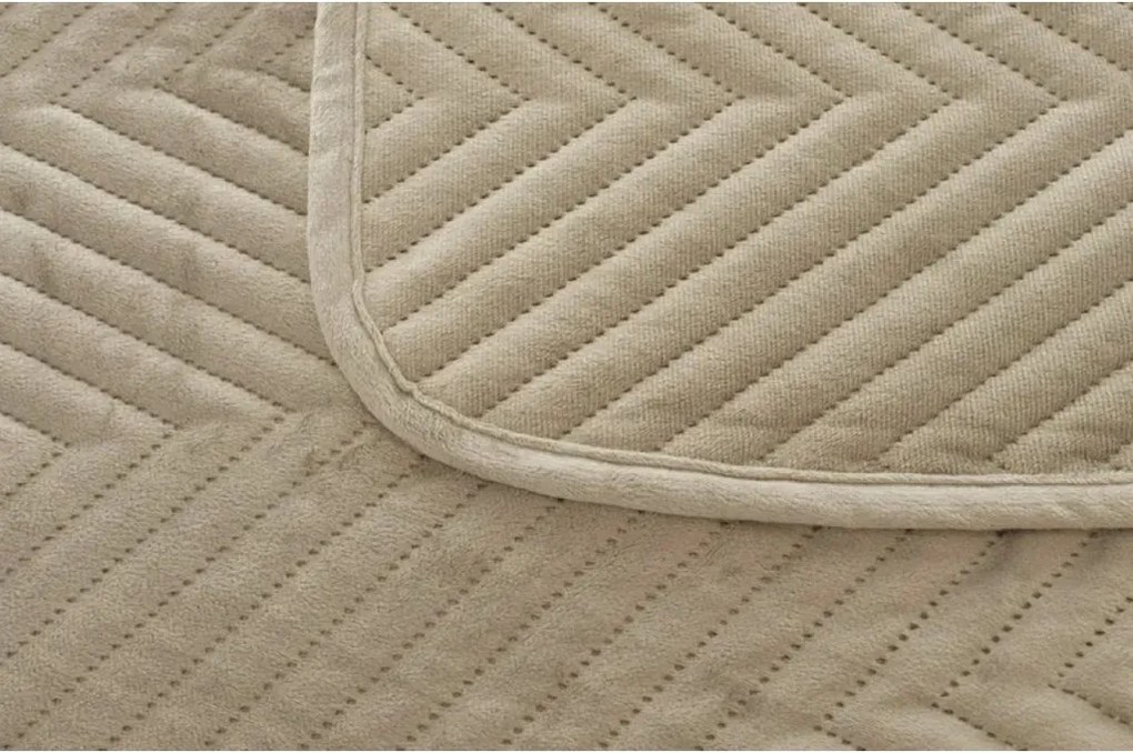 Cuvertura de pat bej din catifea ARROW VELVET Dimensiune: 200 x 220 cm