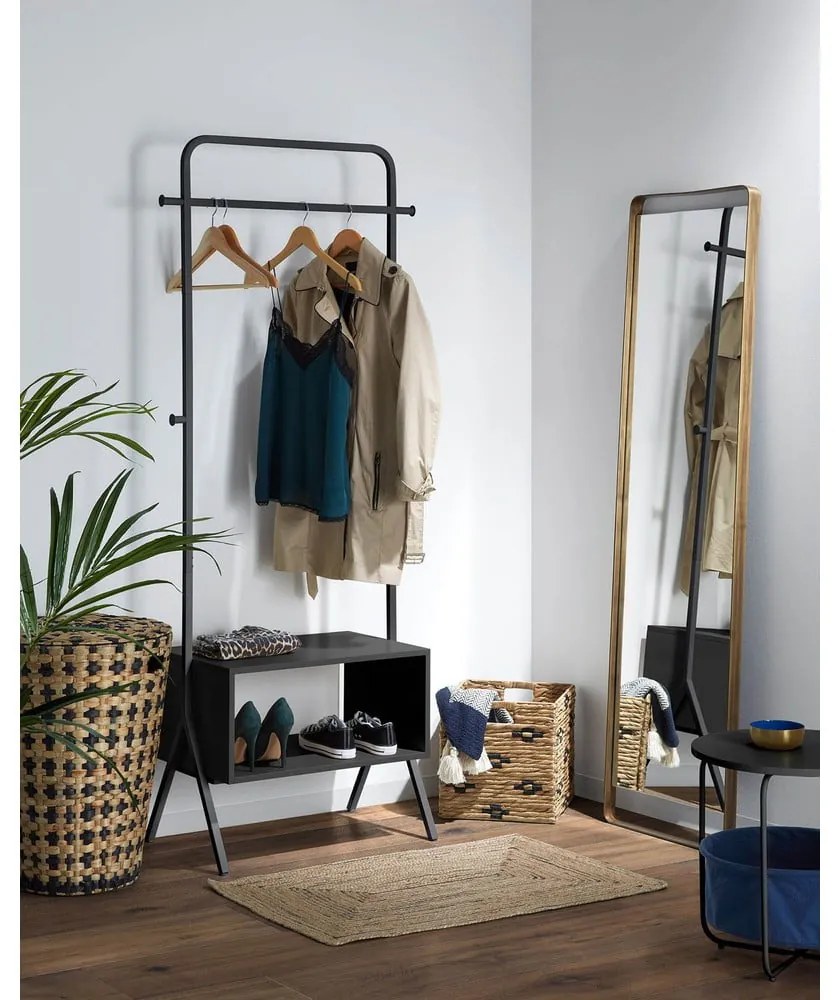Cuier din metal Kave Home Bently, negru