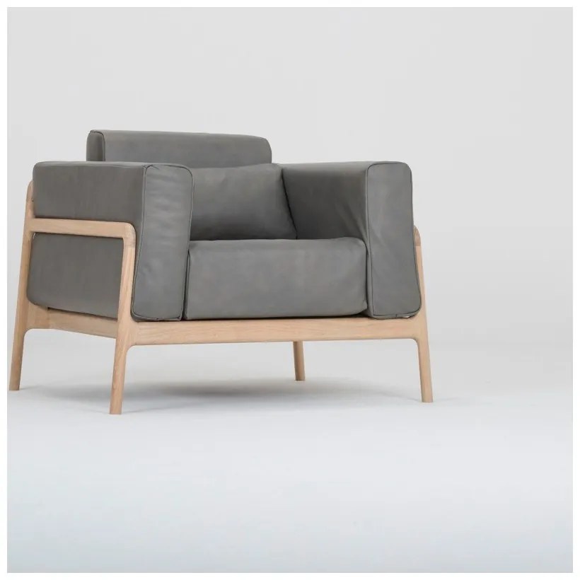 Fotoliu din piele bovină cu structură din lemn masiv de stejar Gazzda Fawn, gri închis