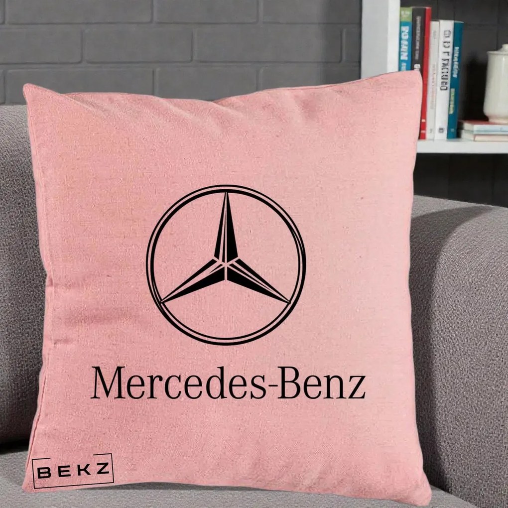 Perna Personalizata cu emblema Mercedes-Benz, 40x40 cm, Roz, Husa Detasabila, Perna Inclusa, BEKZ®