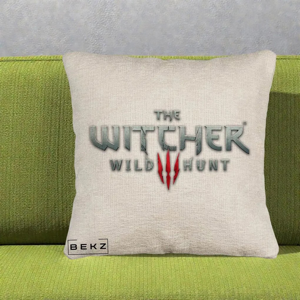 Perna Personalizata The Witcher 3 Wild Hunt, 40x40 cm, Bej Canapea, Husa Detasabila, Perna Inclusa, BEKZ®