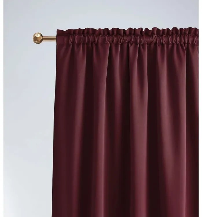 Draperie opacă burgundy cu rejansă 140 x 250 cm