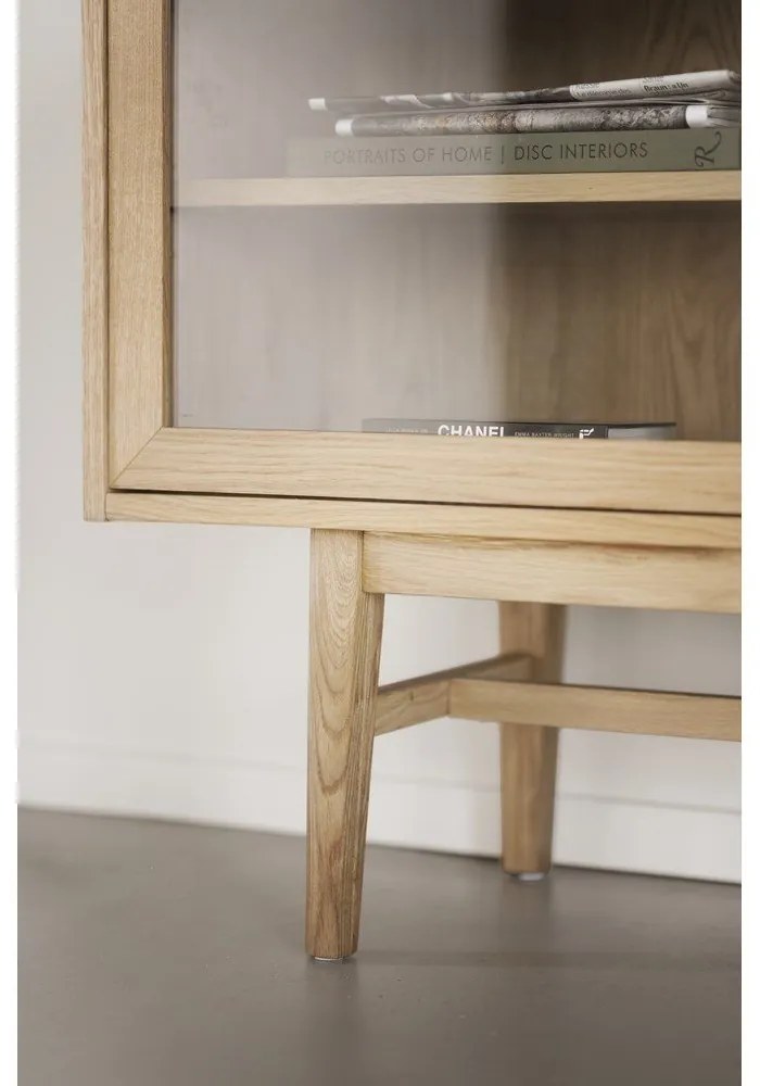 Vitrină natural cu aspect de lemn de stejar cu ușă glisantă 170x75 cm Hazelton – Rowico