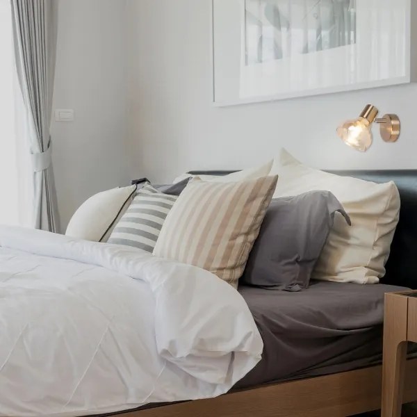 Rabalux 5546 - Aplică perete HOLLY 1xE14/40W/230V auriu