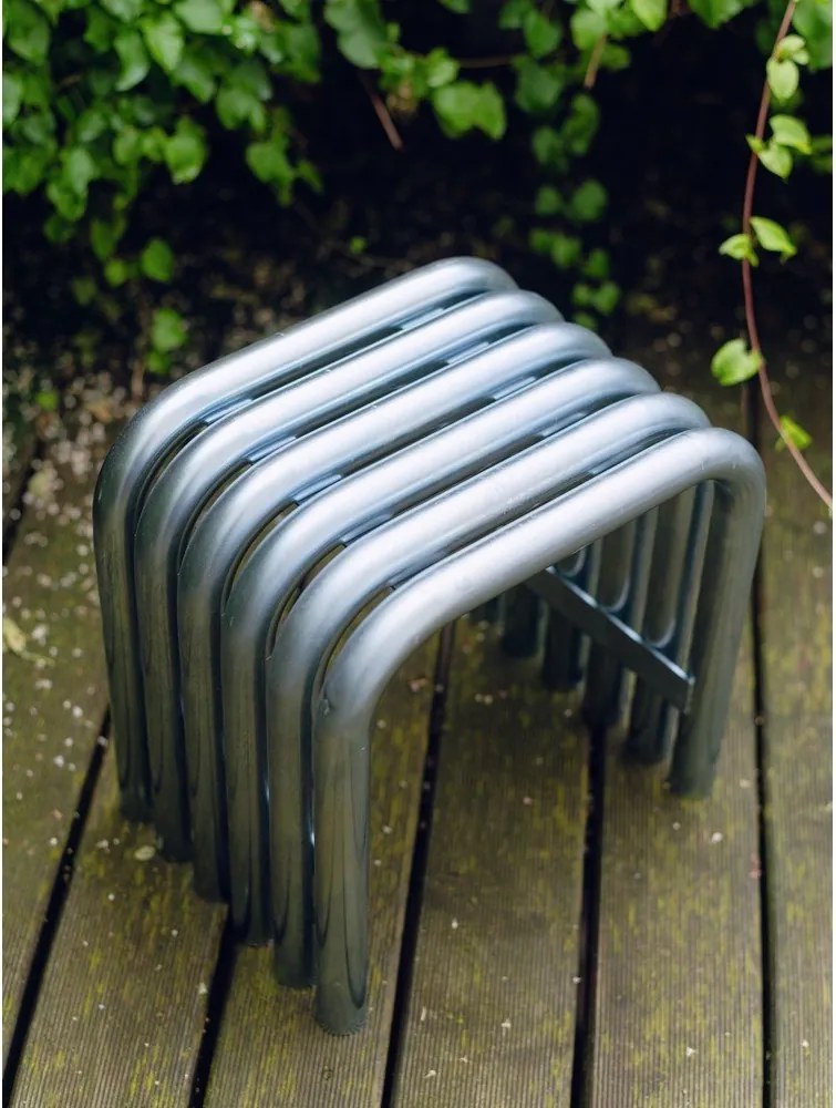 Scaun de grădină argintiu din metal Nokk – noo.ma