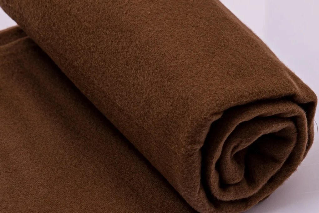 Patura fleece FALISA maro inchis Dimensiune: 160 x 200 cm