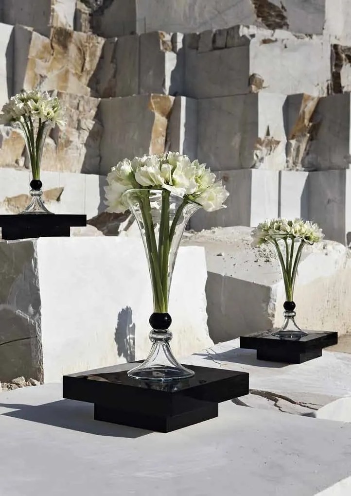 Aranjament floral elegant din crini de camera albi, VULCANO IVORY AMARYLLIS, 110cm 1141182.95