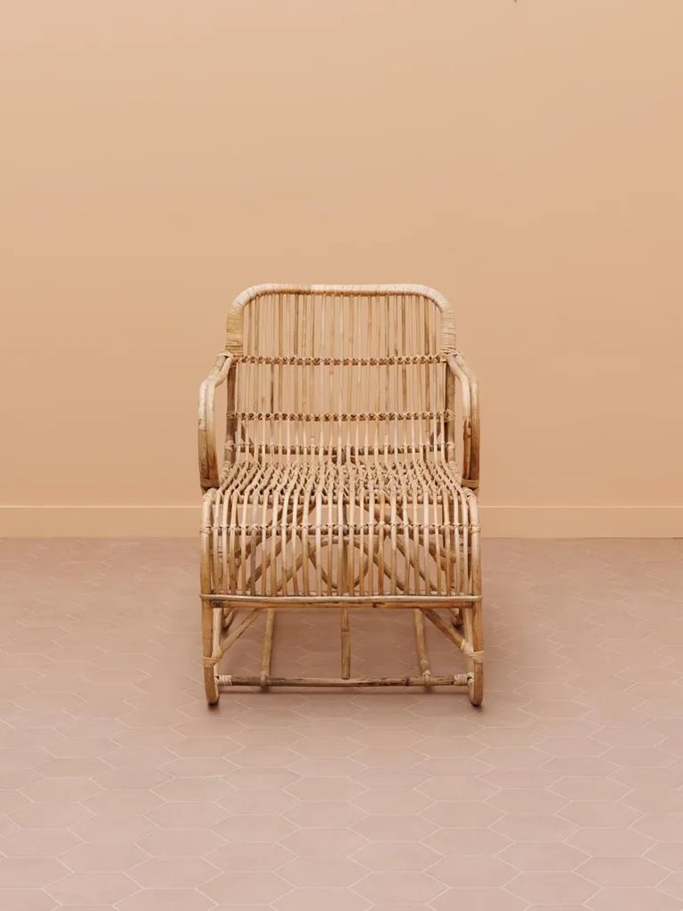 Sezlong din rattan, Abrazo