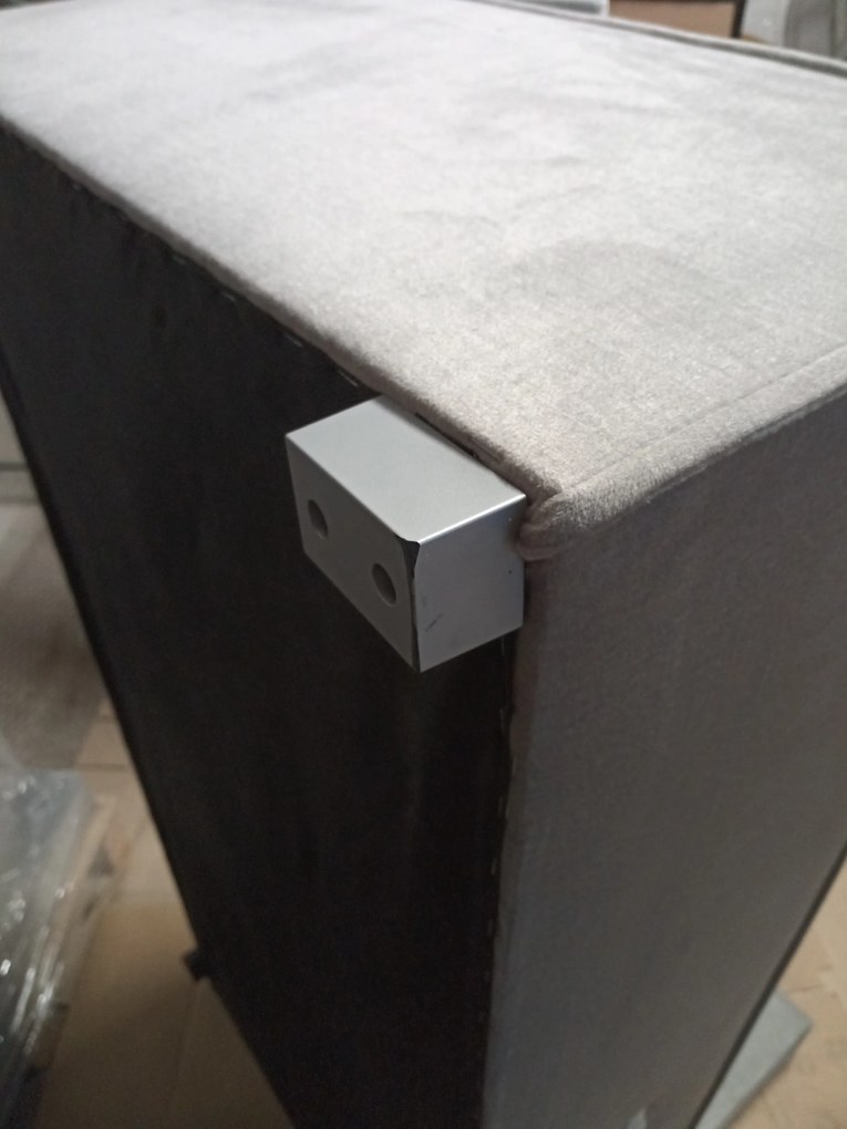 OFERTA Canapea extensibila de colt CAVELO, ambele laturi II. calitate, gri deschis