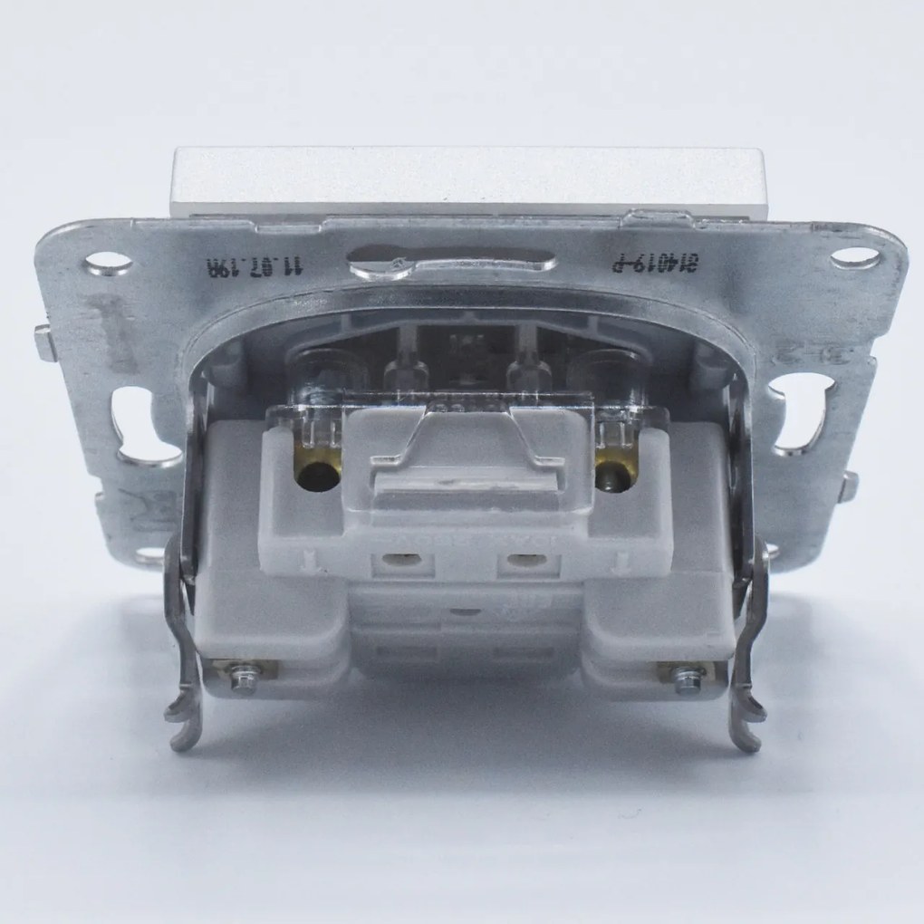 Intrerupator cruce, 10A, IP20, Argintiu, Panasonic Arkedia Slim / Karre Plus