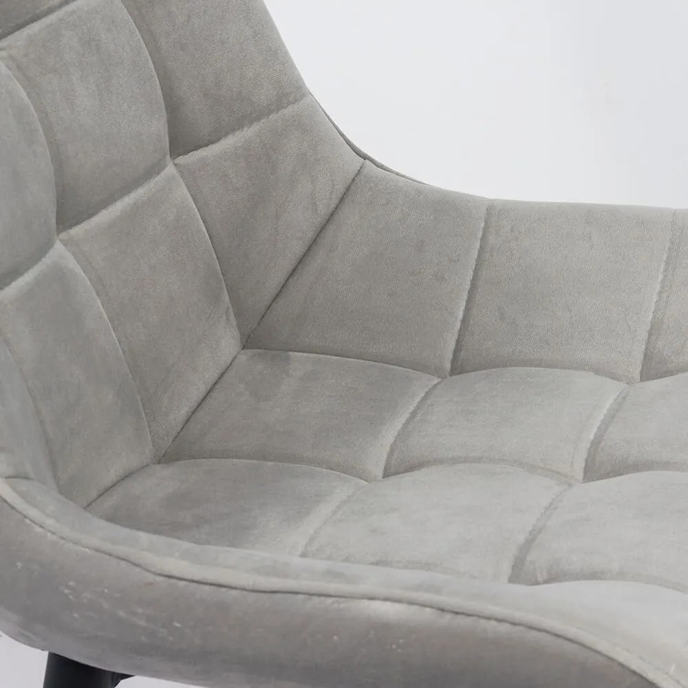 Scaun living gri deschis BUC 206 din catifea cu cadru metalic rezistent
