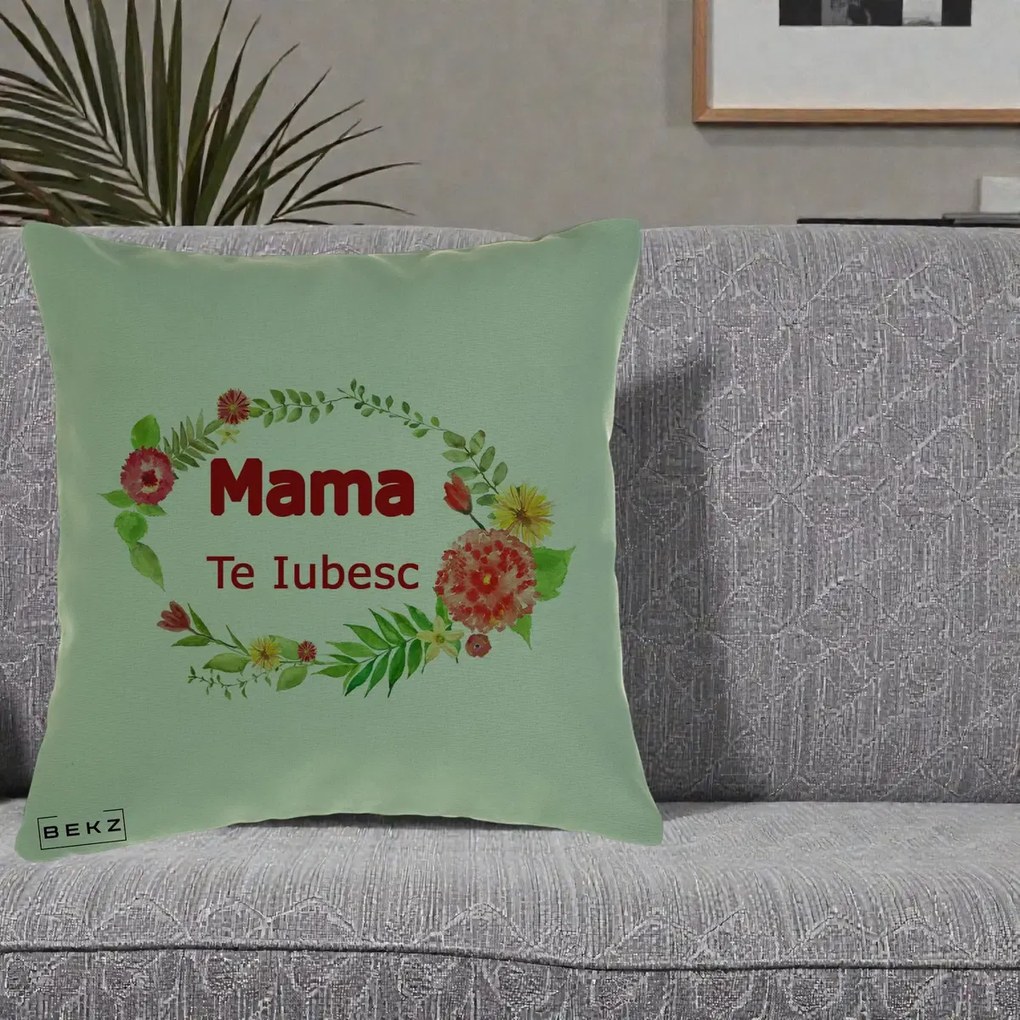 Cadou pentru Mama - Perna Personalizata Mama Te Iubesc Flori Rosii, 40x40 cm, Verde, Husa Detasabila, Perna Inclusa, BEKZ®