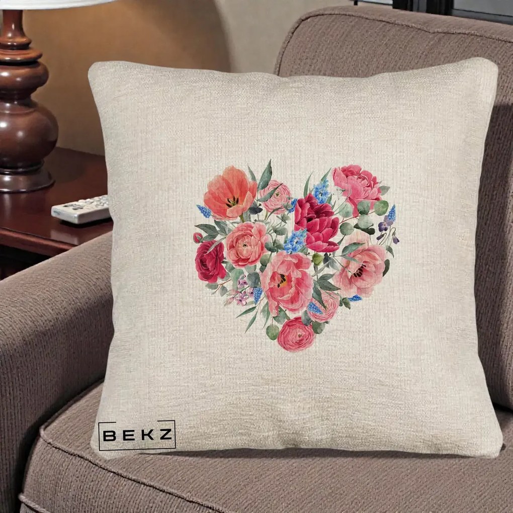 Perna Decorativa Inima din Bujori Acuarela, 40x40 cm, Bej Canapea, Husa Detasabila, Perna Inclusa, BEKZ®
