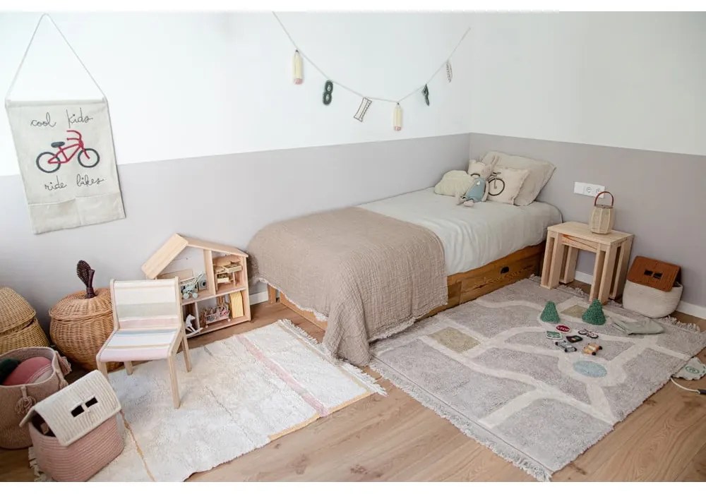 Tapiserie pentru copii Cool Kids Ride Bikes – Lorena Canals