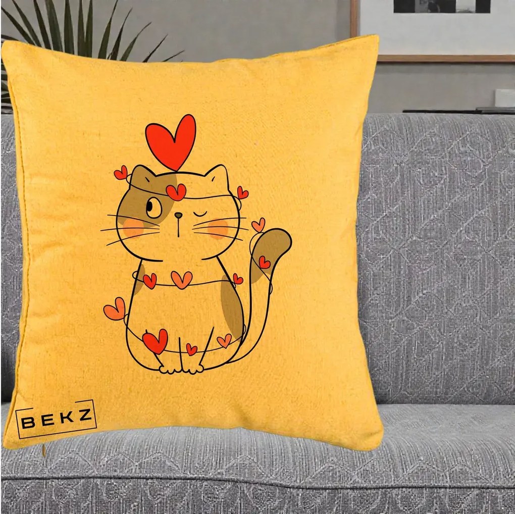 Perna Decorativa Pisica Kawaii cu Inimi, 40x40 cm, Galben, Husa Detasabila, Perna Inclusa, BEKZ®