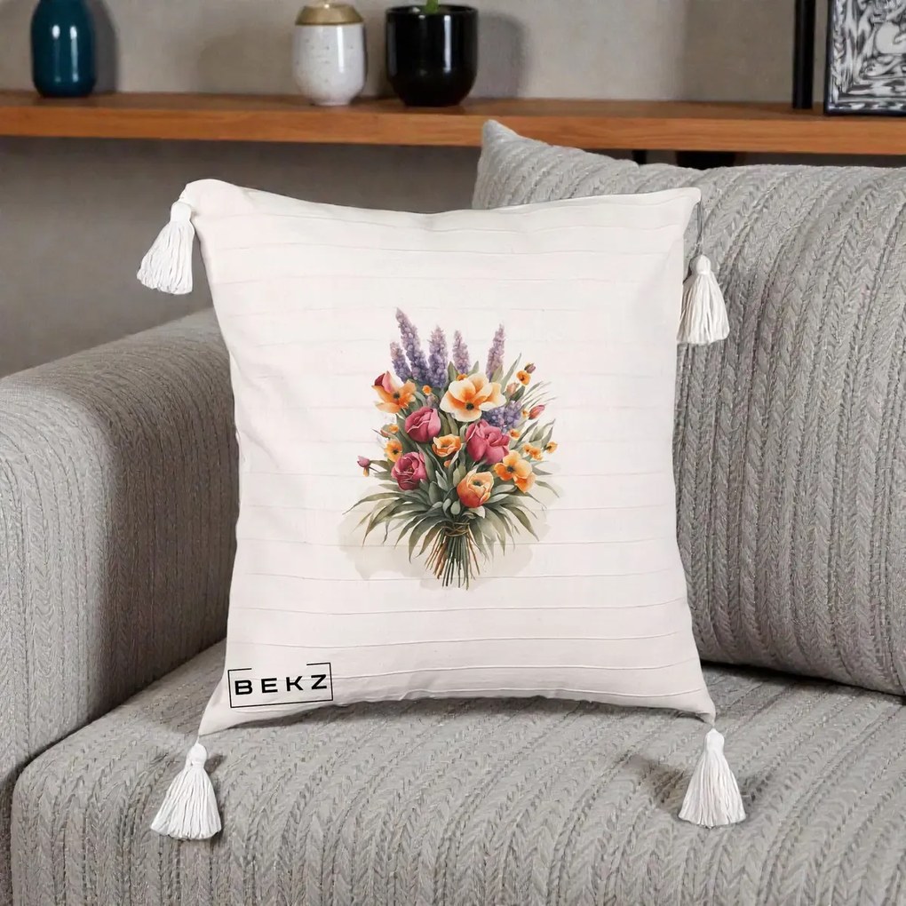 Perna Decorativa Buchet Mixt Acuarela Lavanda-Trandafiri, 40x40 cm, Bej cu Franjuri, Husa Detasabila, Perna Inclusa, BEKZ®