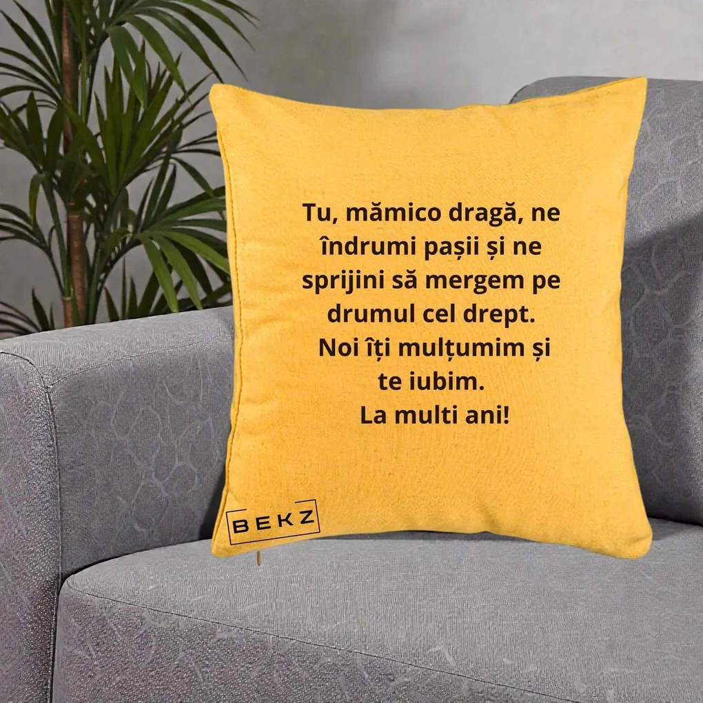 Cadou pentru Mama - Perna Personalizata Mamico Draga Te Iubim La Multi Ani cu Text Negru, 40x40 cm, Galben, Husa Detasabila, Perna Inclusa, BEKZ®