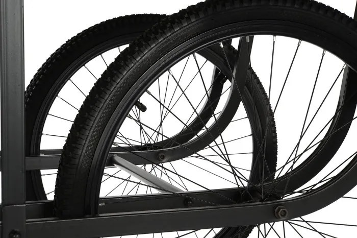 Masă consolă industrială din lemn și metal, natur și negru, cu blat cu bordură și patru roți de bicicletă, 75 x 160 x 80 cm, „Market”