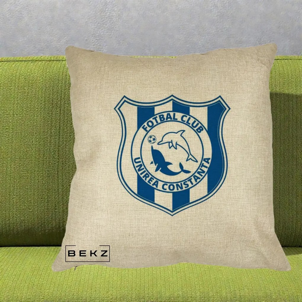 Perna Personalizata FC Unirea Constanta Fotbal, 40x40 cm, Crem, Husa Detasabila, Perna Inclusa, BEKZ®