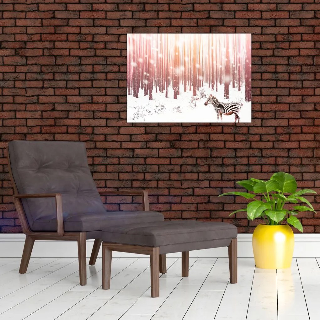 Tablou pe sticlă - Zebra în pădurea înzăpezită (70x50 cm)