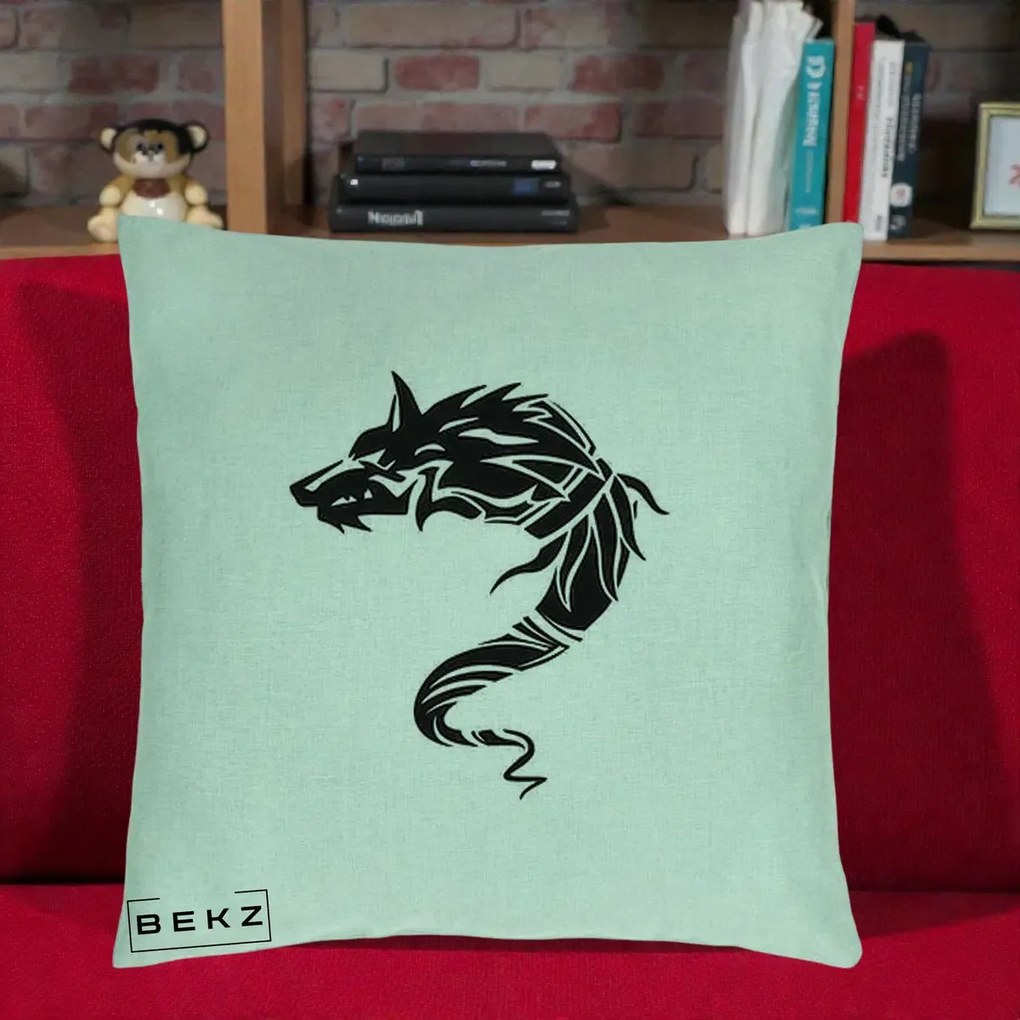 Perna Decorativa Lup Tribal Alb-Negru, 40x40 cm, Verde Menta, Husa Detasabila, Perna Inclusa, BEKZ®