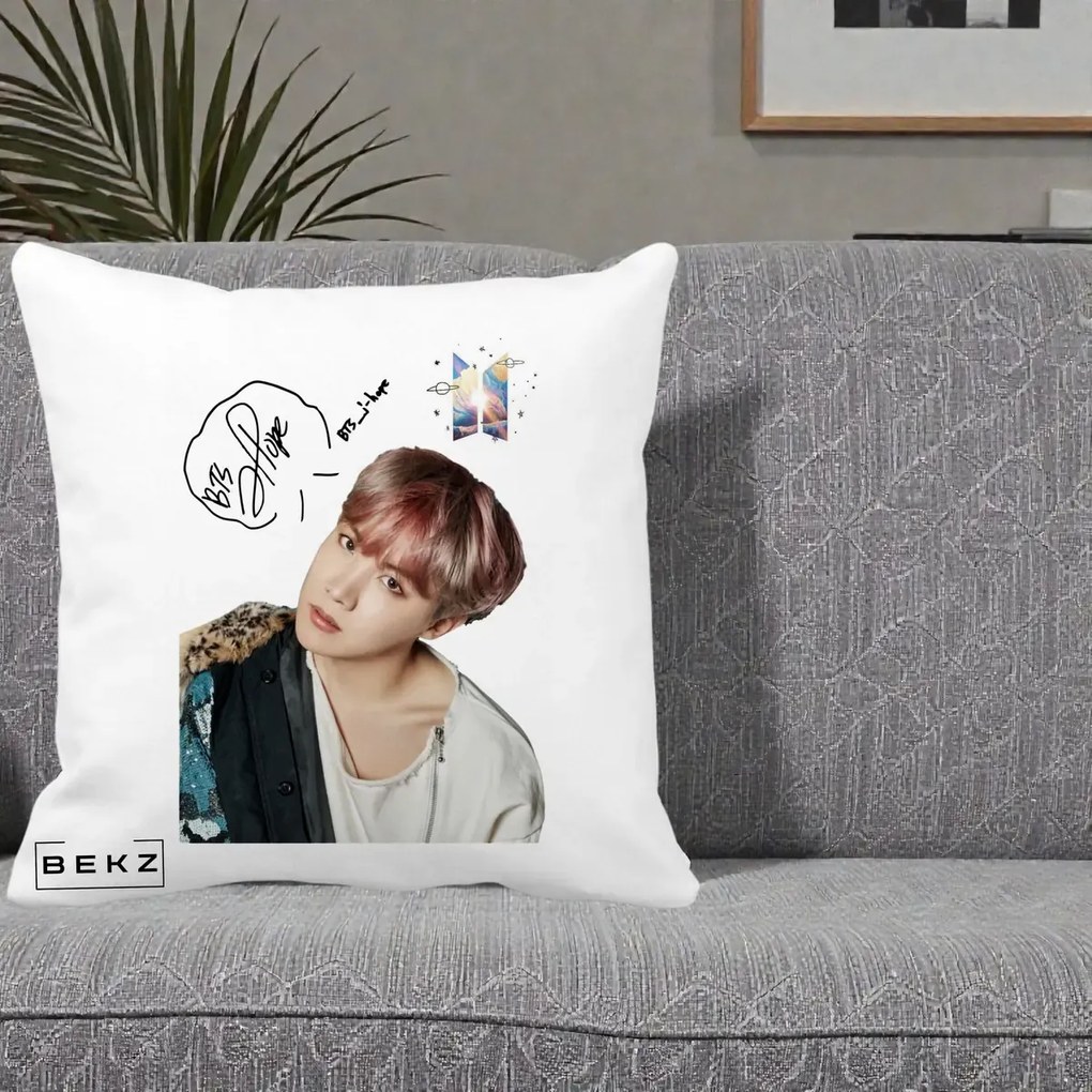 Perna Personalizata K-pop BTS J-Hope Par Roz Autograf, 40x40 cm, Alba Mata, Husa Detasabila, Perna Inclusa, BEKZ®