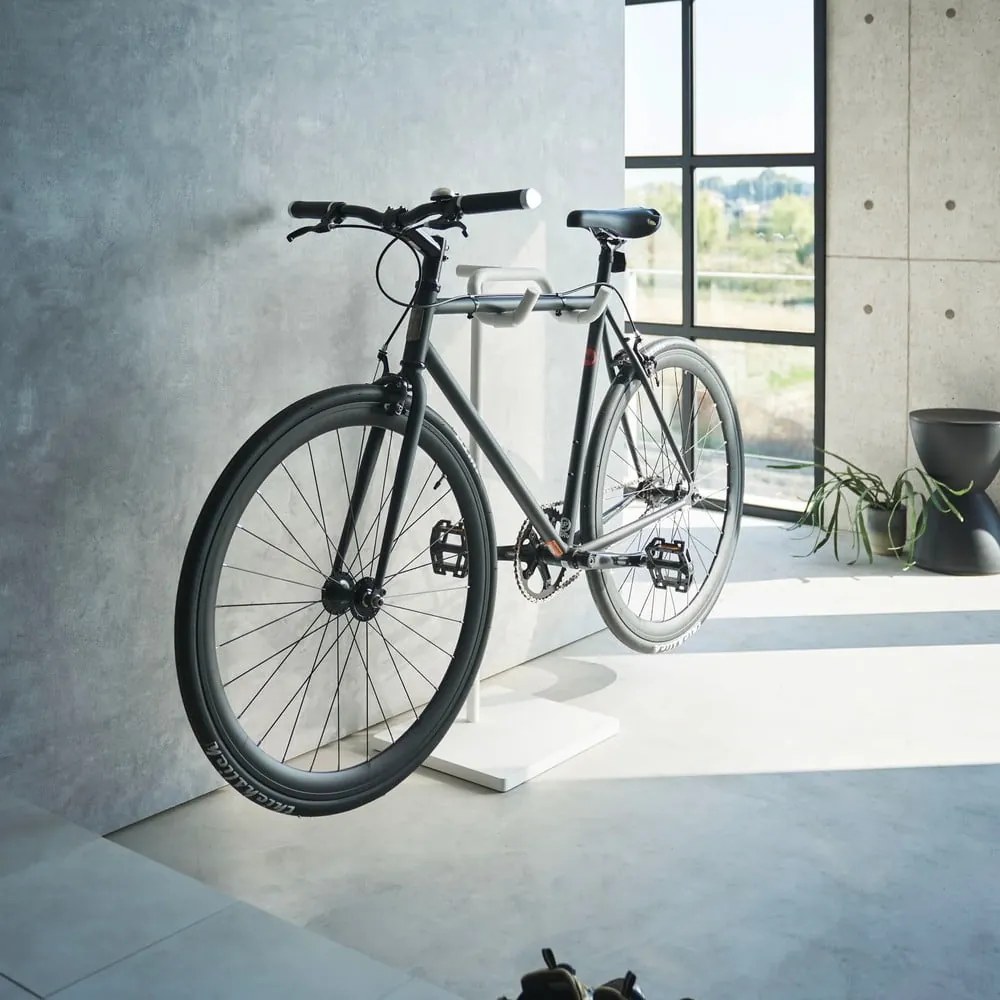 Suport pentru bicicletă Tower – YAMAZAKI